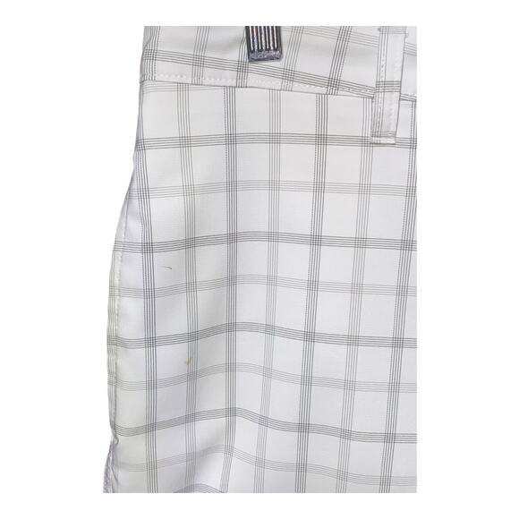 Champions Golf Shorts White & Black Plaid Men's Sz 36 Approx 36x10 - Picture 7 of 7